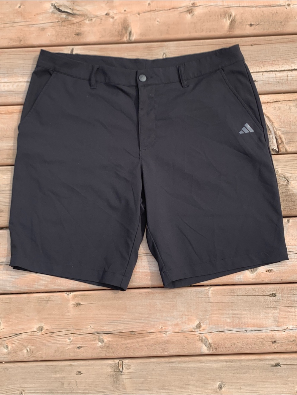 Mens Adidas Black Golf Shorts 9” inseam Pockets Zipper Button Closure Size 36